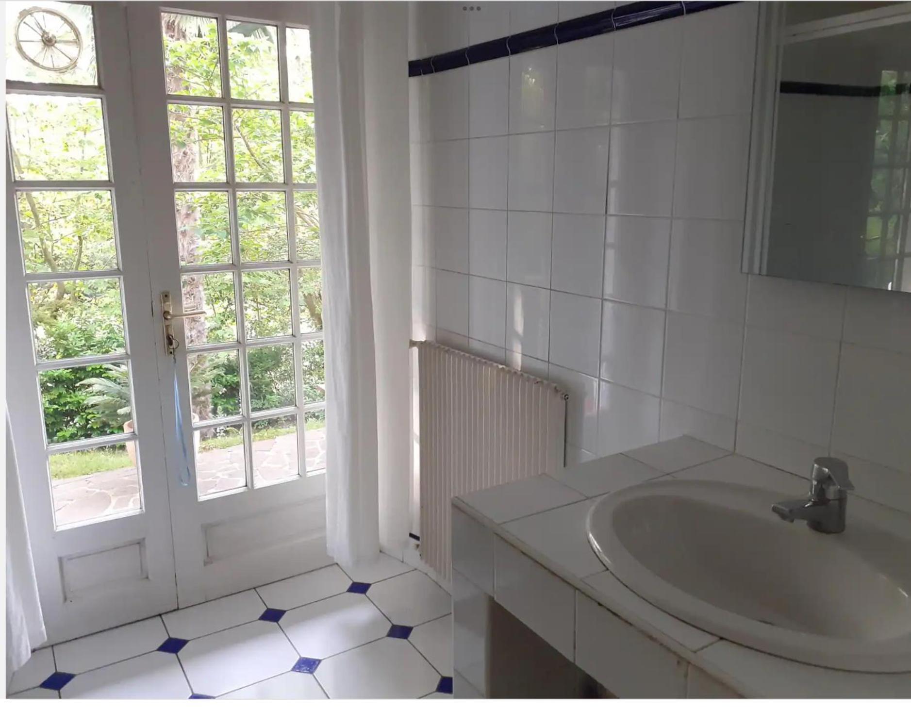 Mendiska Bed and Breakfast Bayonne Buitenkant foto